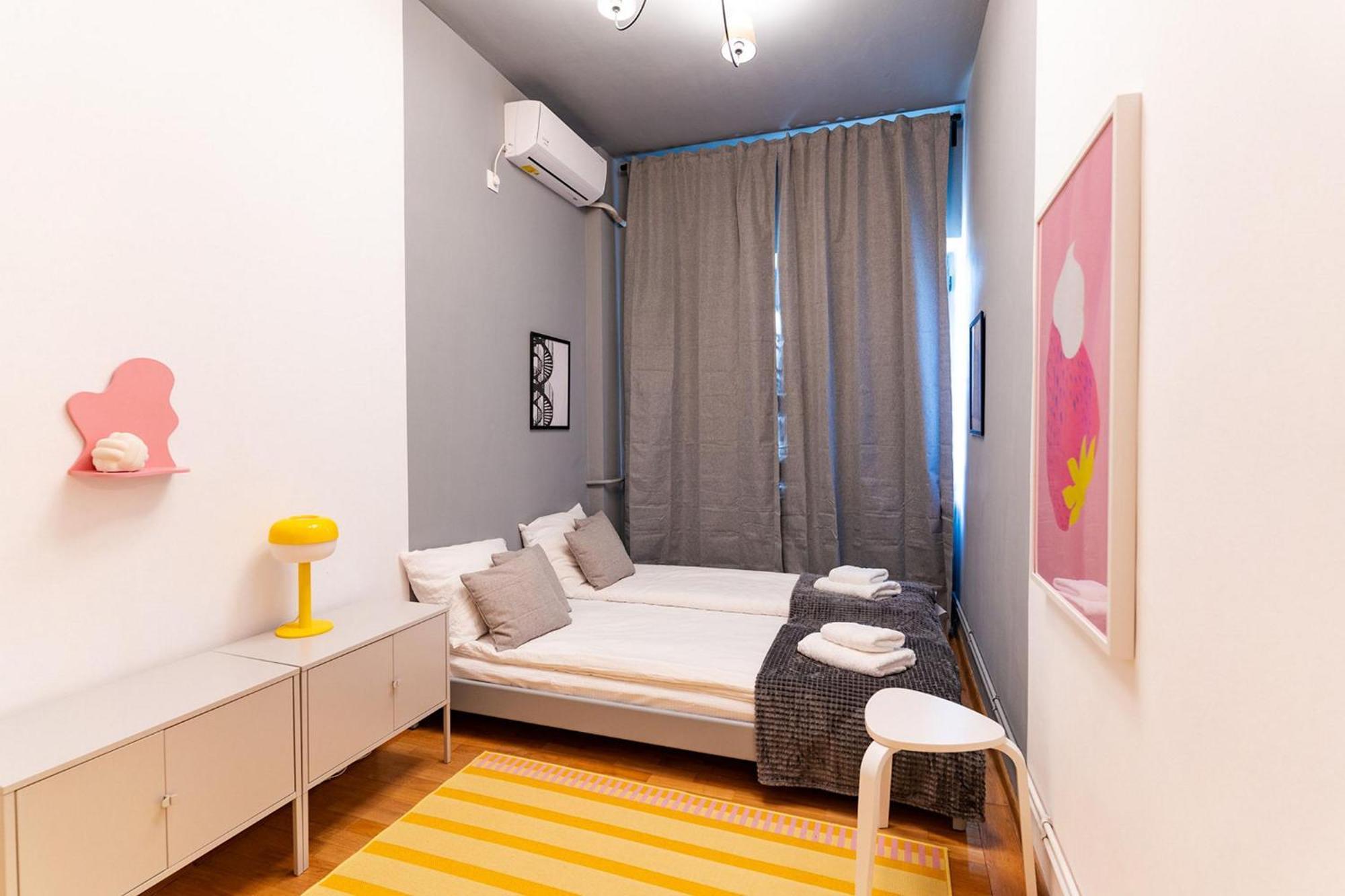 Appartamento Rezident Eminescu Bucarest Esterno foto